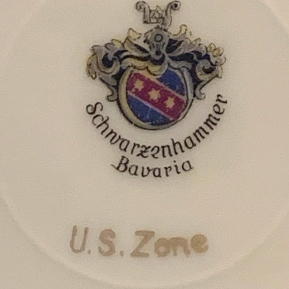 Vintage 1940's Schwarzenhammer Bavaria-Set of Three-Cup, Saucer, Dessert Plate - Picture 10 of 14